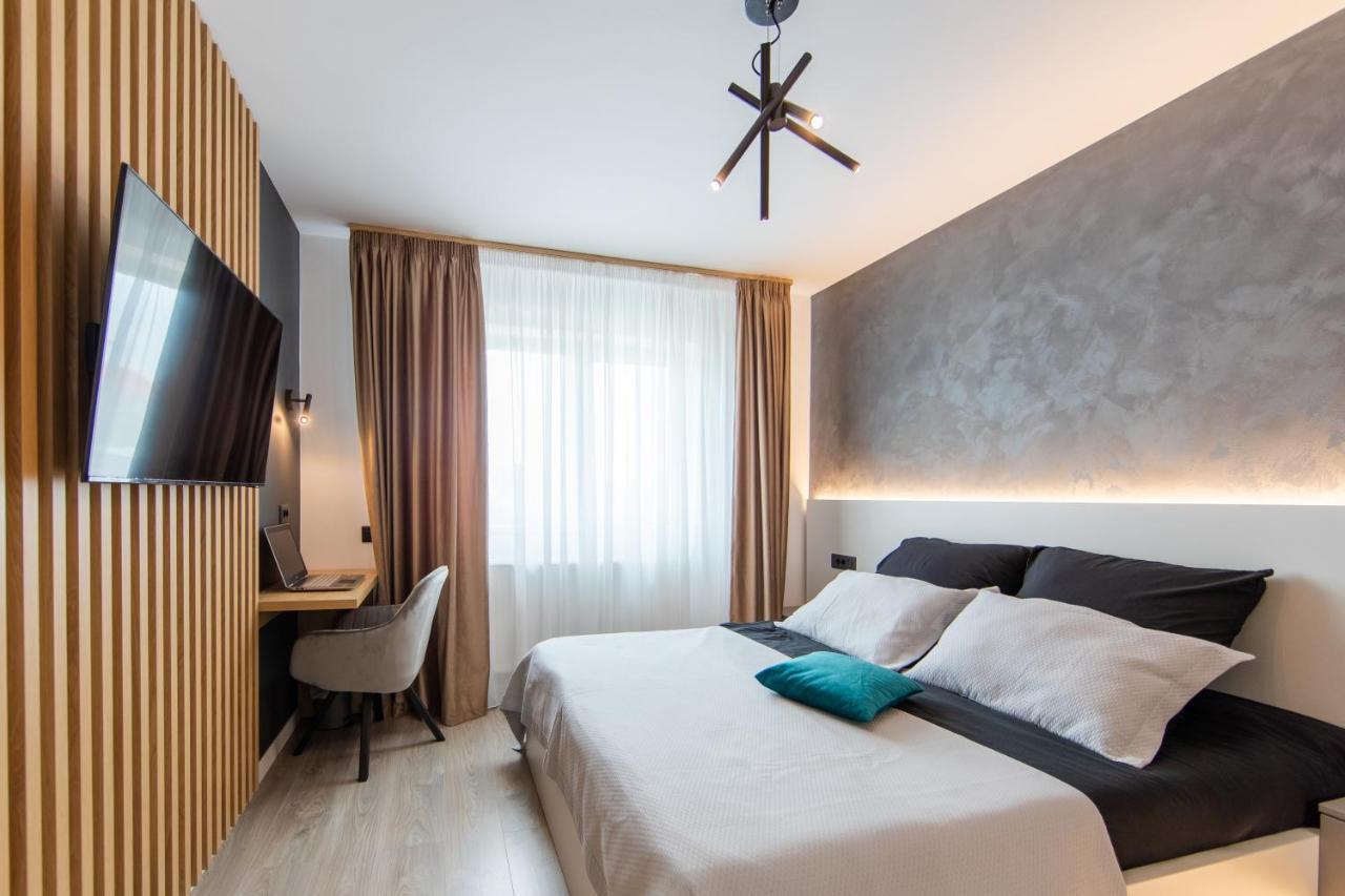 Appartamento Flh - The Nest Şelimbăr Esterno foto